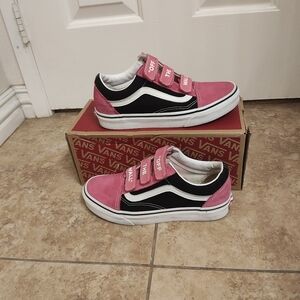 Vans old school Velcro shoes